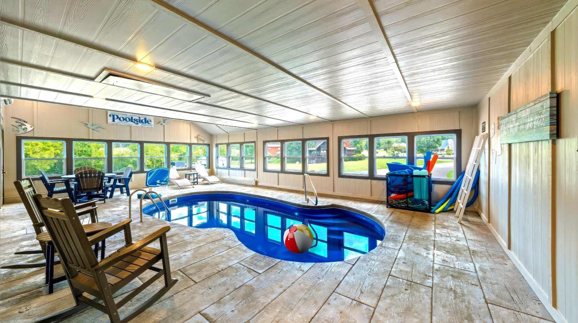 Poolside At Autumn Woods - Pool, Theater, Fireplace, Firepit, Arcade Сивиървил Екстериор снимка